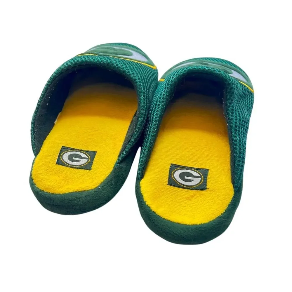 Green Bay Packers Plush Slide Slippers Size L 5-6  Boys NFL Football